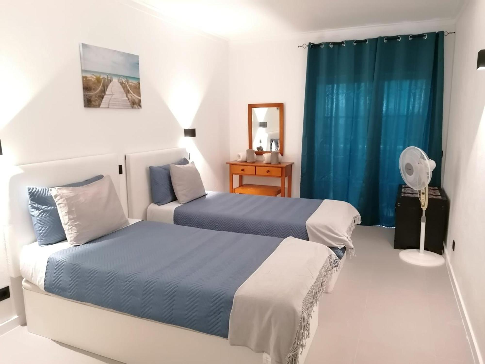 Alvor - Vitors Plaza Apartamento Портиман Екстериор снимка